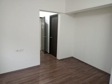 Room in 2 BHK Apartment at Lodha Splendora, Ghodbunder Road – for Sale