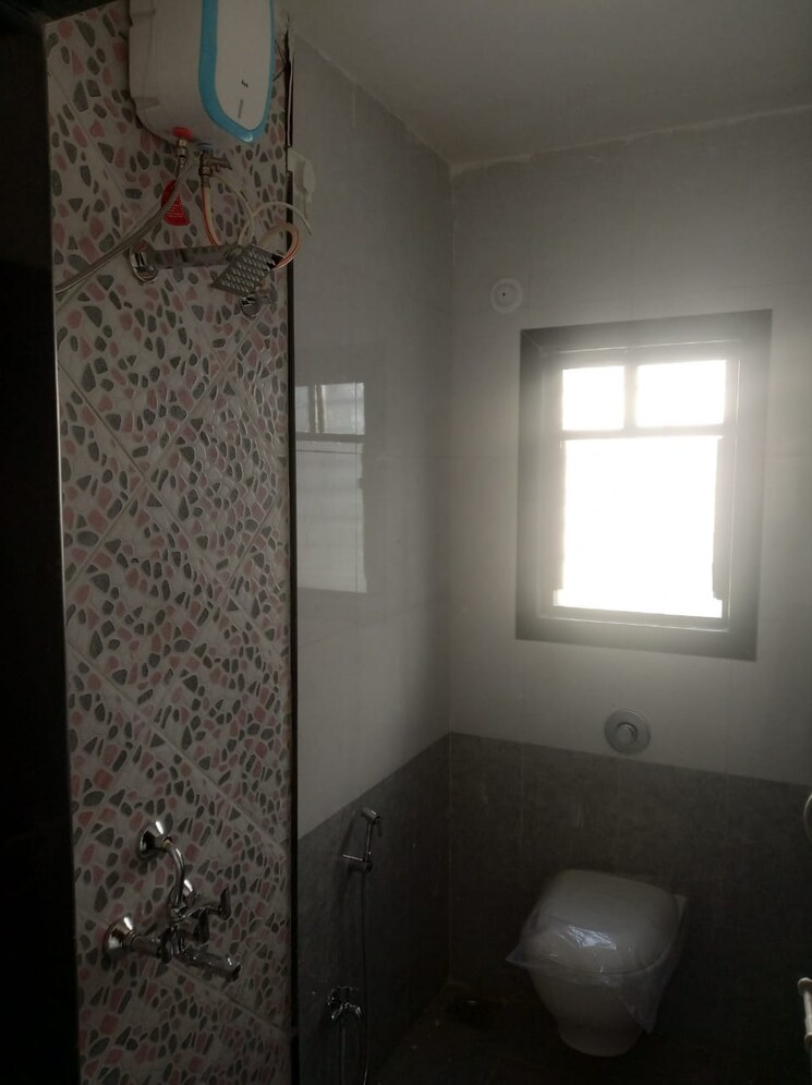 Bathroom, shree-raj 1 Bedroom 750 Sq.Ft. Apartment In Tingre Nagar Pune 7698501