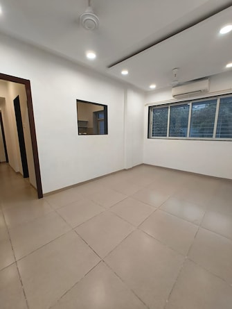 2 BHK Apartment For Rent in Lovelita CHS Juhu Mumbai  7698517