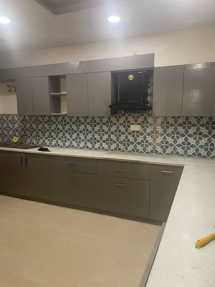 Kitchen, sector 19 4 Bedroom 350 Sq.Yd. Builder Floor In Sector 19 Faridabad 7698564