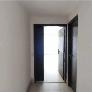 Room in 3 BHK Apartment at Conscient Heritage Max, Sector 102 – for Sale