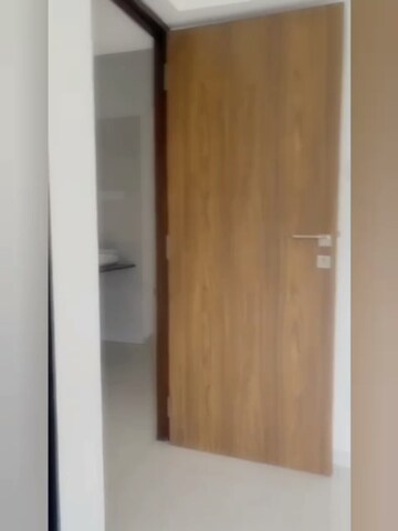 Room in 3 BHK Apartment at Union Park Khar West, Khar West – for Sale