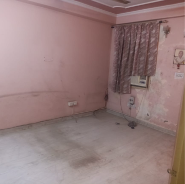 Room in 2 BHK Apartment at Tagore Nagar – for Sale