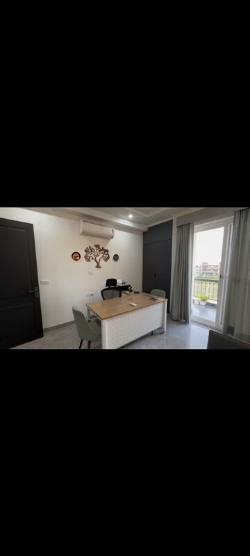 Study Room in 3 BHK Builder Floor at Manohar Singh Palm Residency, North Mullanpur – for Sale