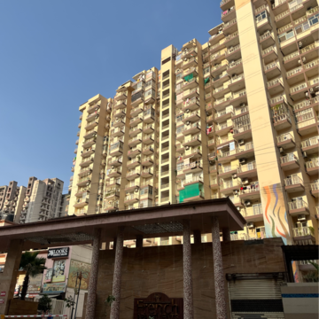 3 BHK Apartment – Exterior View View at RG Luxury Homes, Tech Zone Greater Noida - for Sale