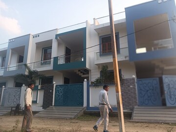 2 BHK Independent House For Sale in Deva Road