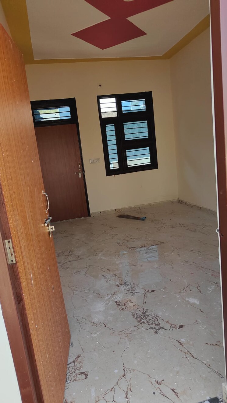 Room, meerut bypass road 4 Bedroom 119 Sq.Yd. Independent House In Meerut Bypass Road Meerut 7699356