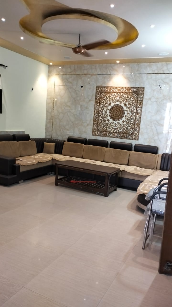 Rental 2 Bedroom 1355 Sq.Ft. Apartment in Vip Road Zirakpur 7699490