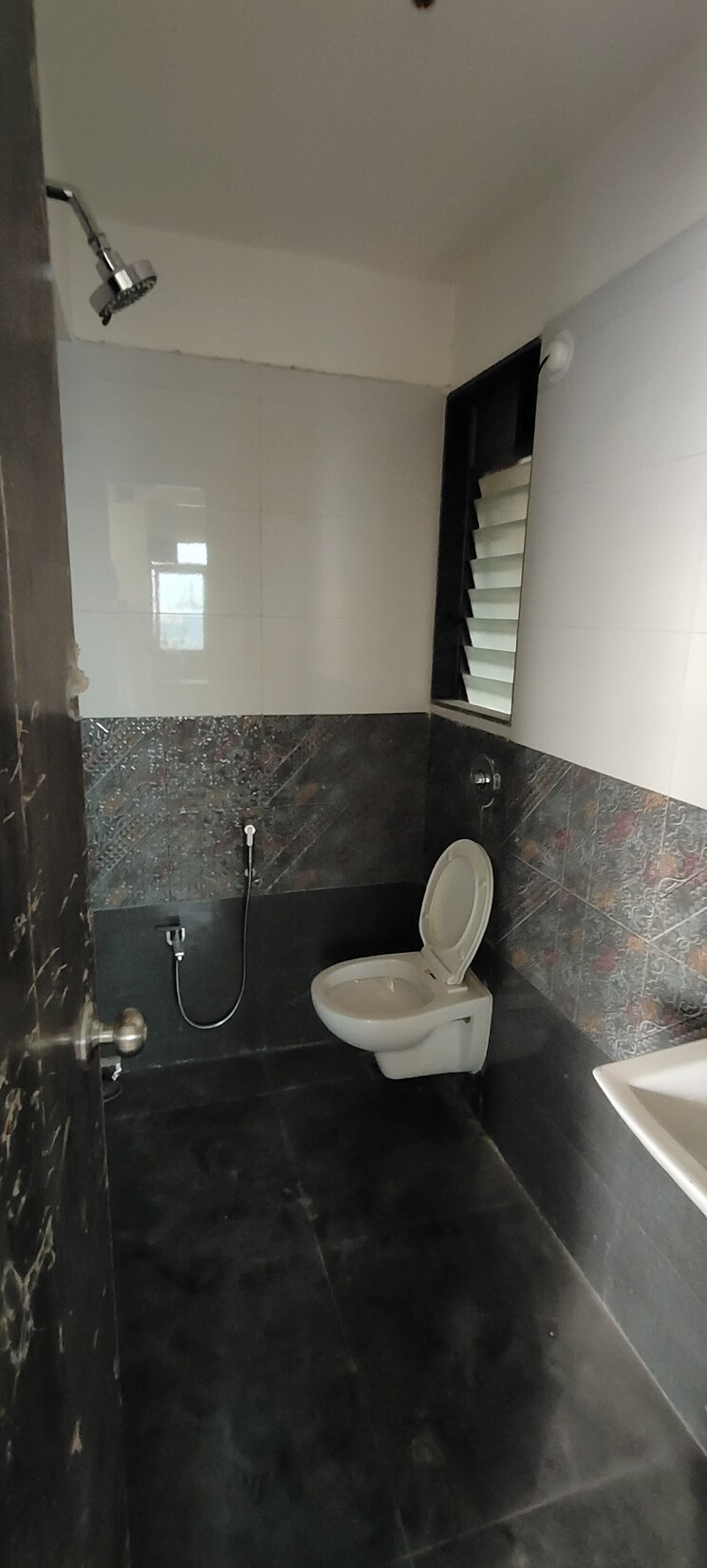 Bathroom, bindra-sateri-legacy 1 Bedroom 366 Sq.Ft. Apartment In Andheri East Mumbai 7699599