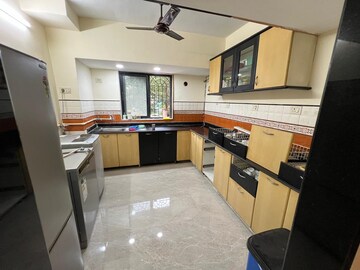 Kitchen in 4 BHK Apartment at Sankey Road – for Rent