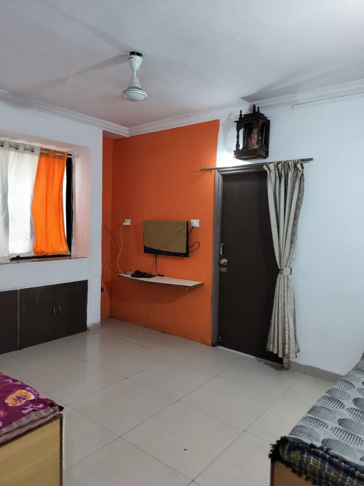 Living Room, sakore-nagar-chs 1 Bedroom 600 Sq.Ft. Apartment In Viman Nagar Pune 7699636