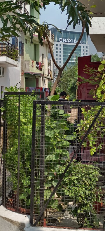  Plot – Garden View at Gomti Nagar - for Sale
