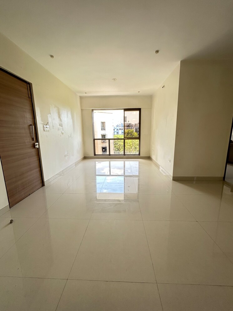 Room, status-sankalp-heights 3 Bedroom 1025 Sq.Ft. Apartment In Malad West Mumbai 7699767