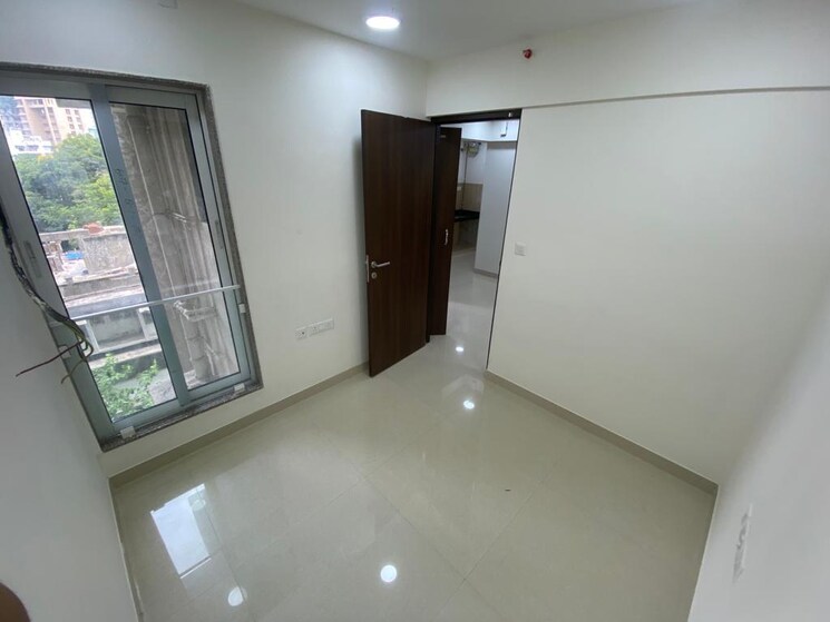 Room, hubtown-harmony 1 Bedroom 590 Sq.Ft. Apartment In Matunga Mumbai 7699916