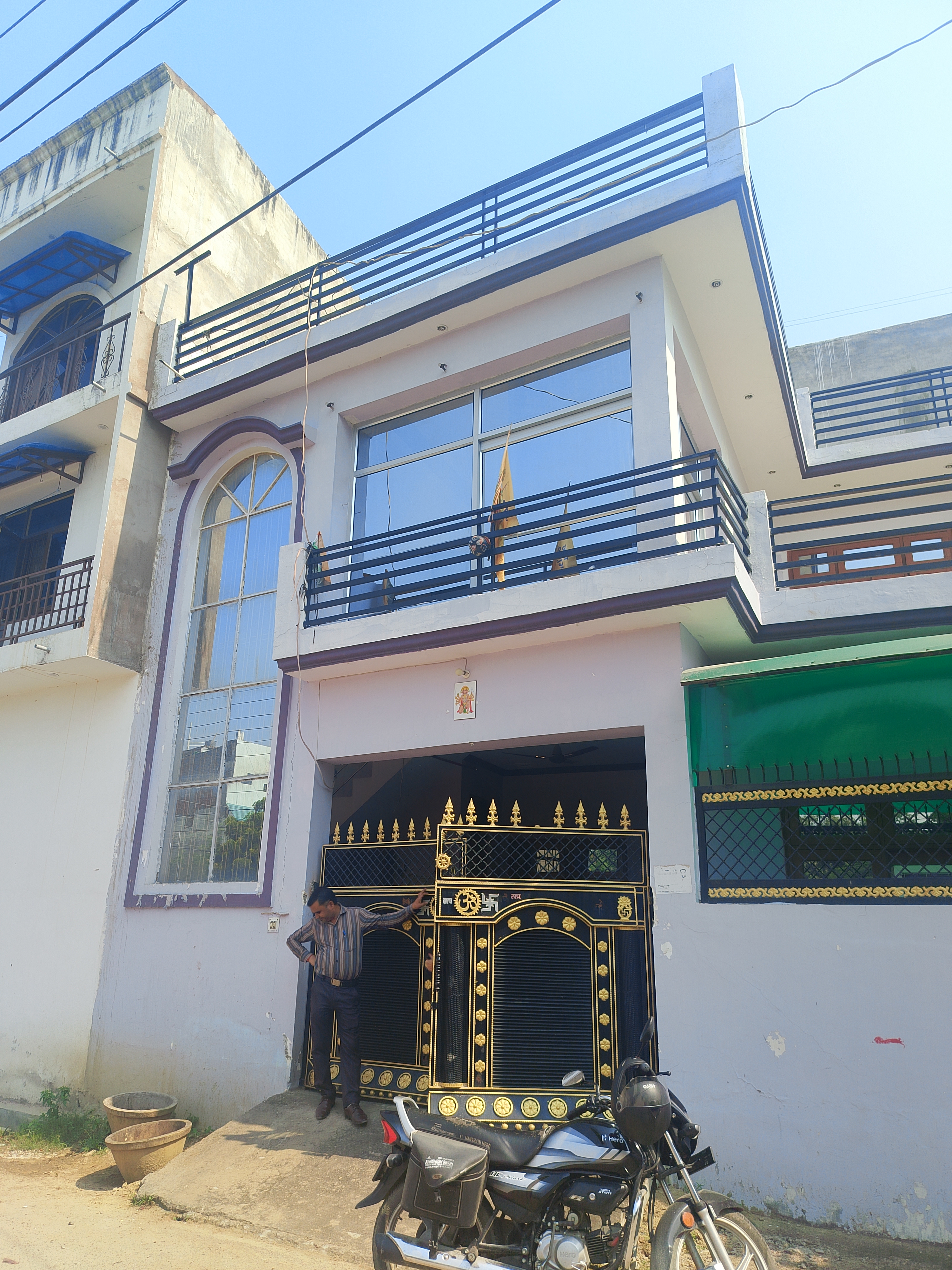 Resale 3 Bedroom 1500 Sq.Ft. Independent House in Gomti Nagar Lucknow