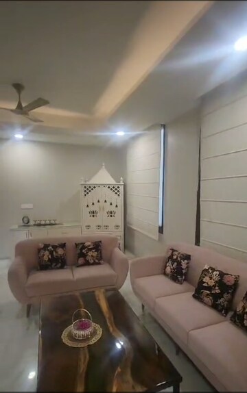 Living Room in 5 BHK Builder Floor at Kavi Nagar – for Sale