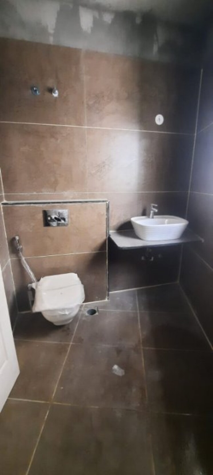 Bathroom, gunjur 4 Bedroom 2098 Sq.Ft. Villa In Gunjur Bangalore 7541654