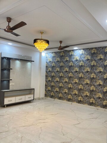 Bedroom in 2 BHK Builder Floor at Upsidc Site B – for Sale