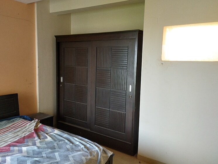 Room, sanghvi-hills 4 Bedroom 1250 Sq.Ft. Apartment In Ghodbunder Road Thane 7700416