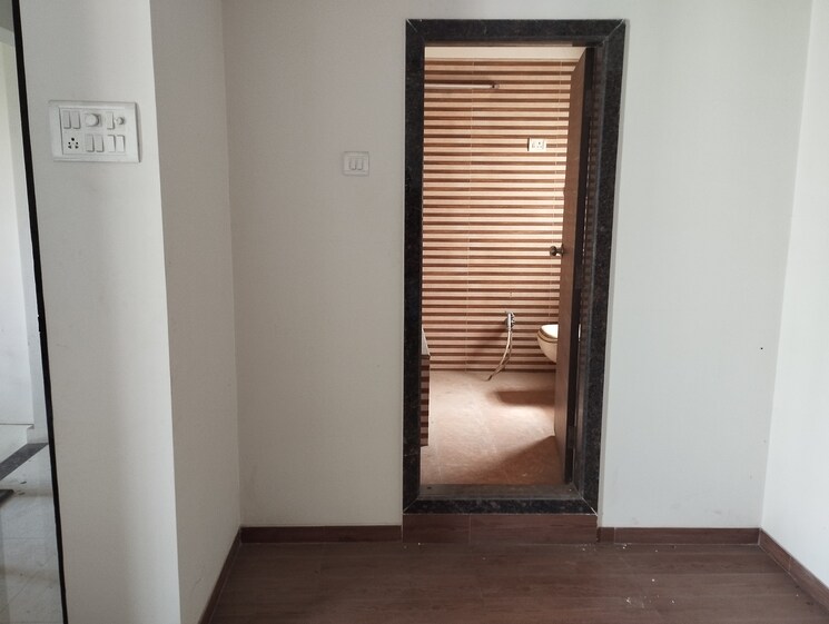 Room, sanghvi-hills 4 Bedroom 1250 Sq.Ft. Apartment In Ghodbunder Road Thane 7700416