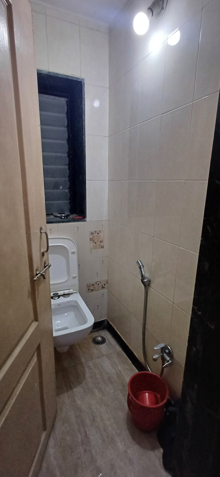 Bathroom, accolade-co-op-hsg-soc 2 Bedroom 950 Sq.Ft. Apartment In Eastern Express Highway Thane 7700469