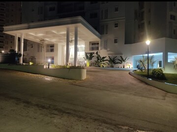 Parking in 2.5 BHK Apartment at Kakkanad – for Sale