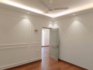Room in 3 BHK Builder Floor at Chattarpur – for Sale