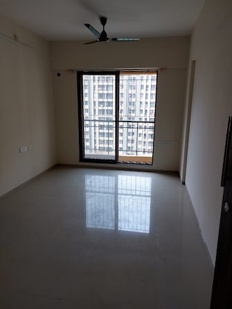 2 BHK Apartment For Rent in Raheja Complex Malad East Mumbai  7700619