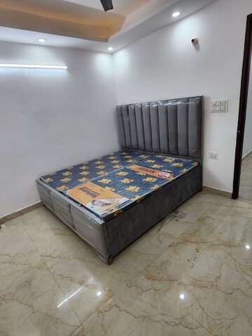 Bedroom in 1 BHK Builder Floor at Govindpuri – for Sale
