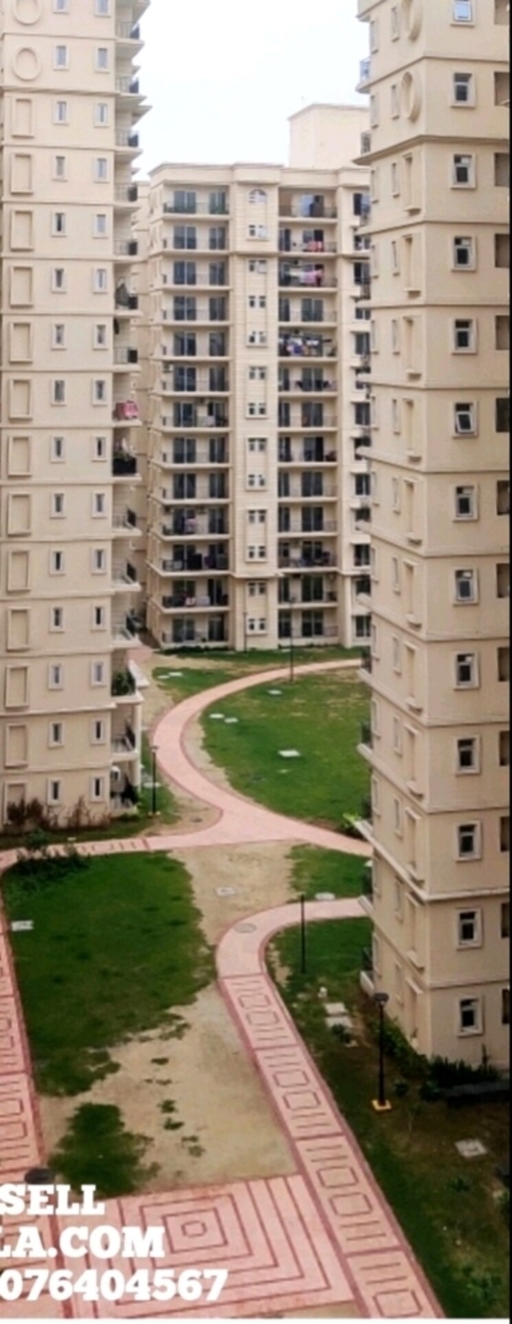 Exterior View, signature-the-serenas 2 Bedroom 743 Sq.Ft. Apartment In Sohna Sector 36 Gurgaon 7701255