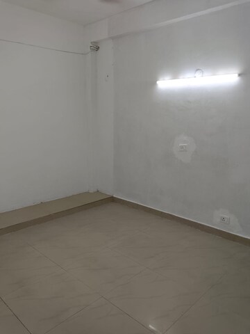 Room in 1 BHK Builder Floor at Lajpat Nagar – for Rent