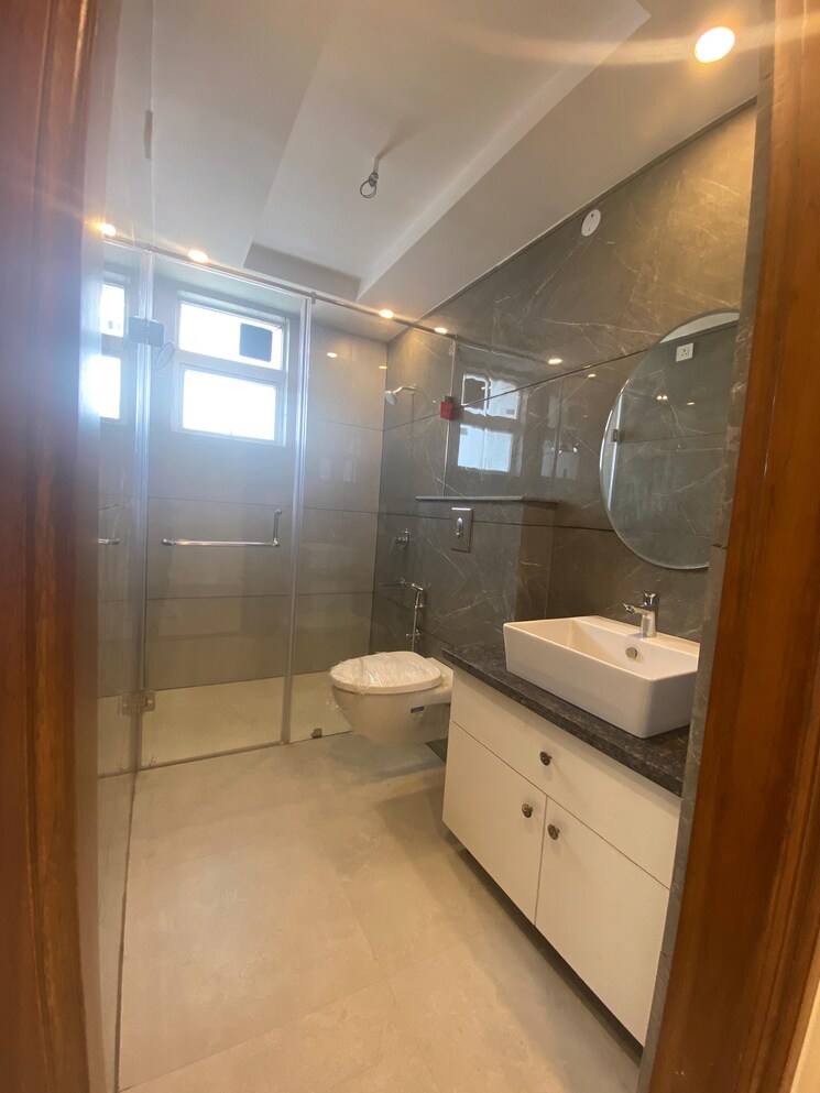 Bathroom, sector 117 4 Bedroom 233 Sq.Yd. Apartment In Sector 117 Mohali 7701363