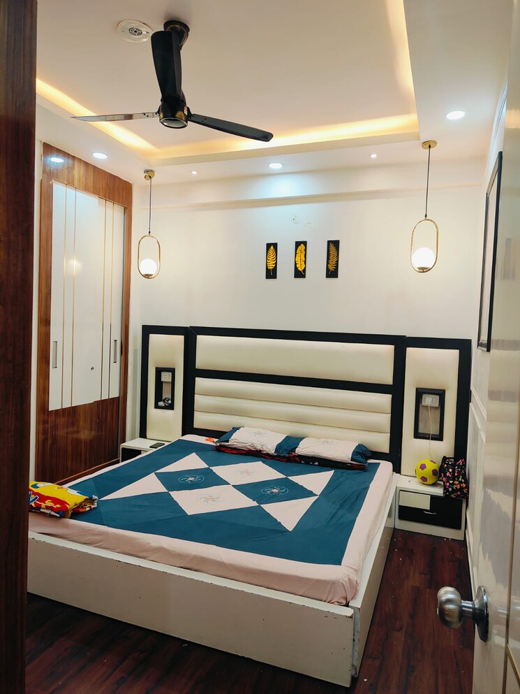Bedroom, uninav-utopia 4 Bedroom 2650 Sq.Ft. Apartment In Morti Ghaziabad 7701576