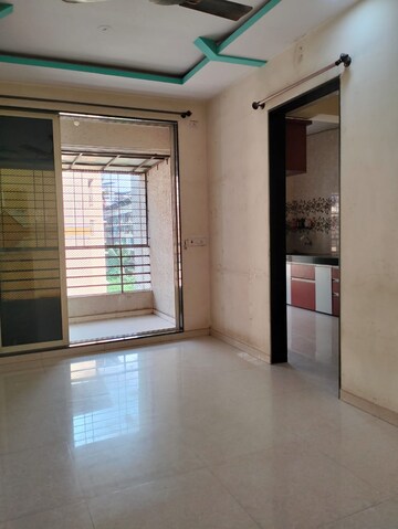 Room in 3 BHK Apartment at KJ Takshashila Mulund, Mulund East – for Sale