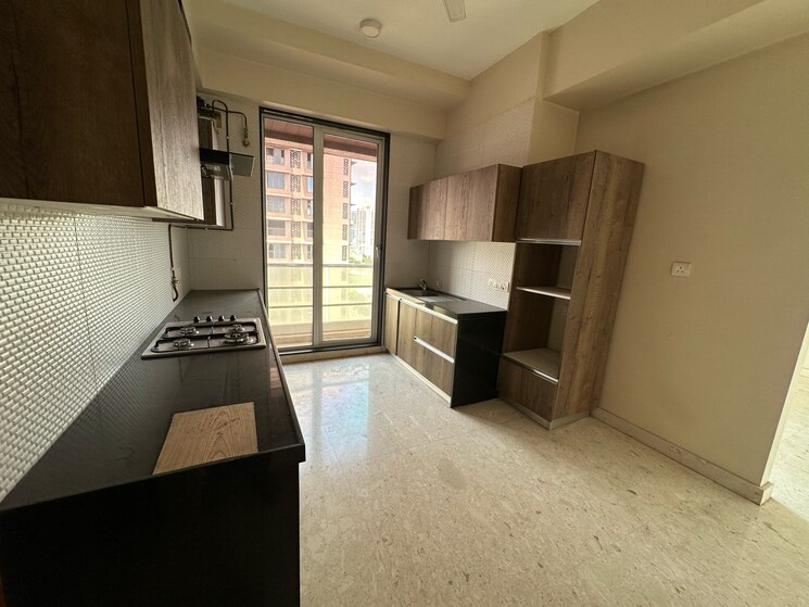 Kitchen, ekta-invictus 4 Bedroom 1900 Sq.Ft. Apartment In Hindu Colony Mumbai 7701714