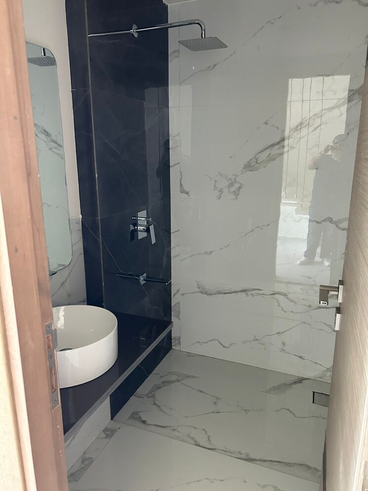 Bathroom, tata-primanti-tower-residences 4 Bedroom 2905 Sq.Ft. Apartment In Sector 72 Gurgaon 7701755