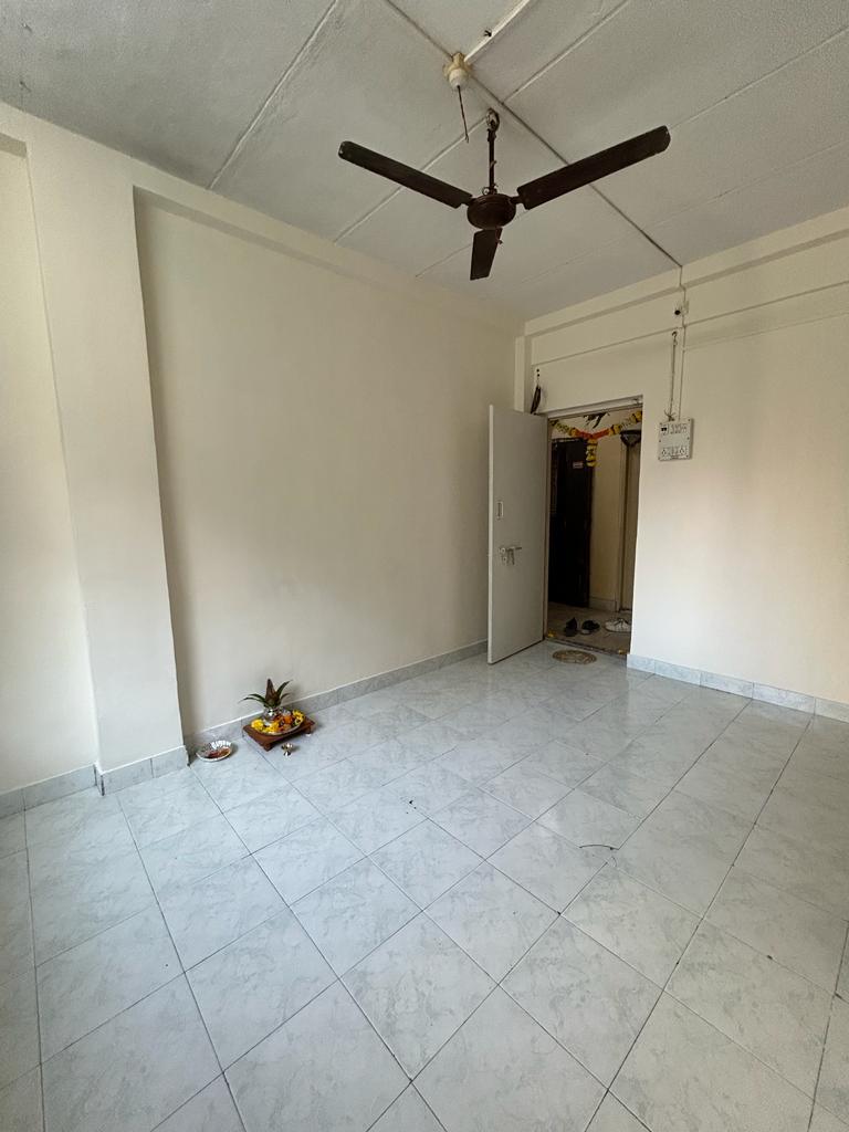 1 RK Apartment For Rent in Malad West Mumbai  7701799