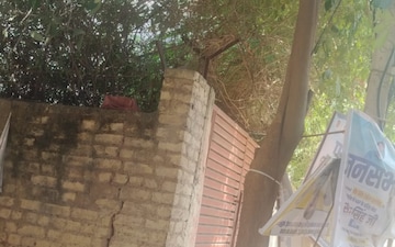 Plot For Sale in Dharam Flats, Palam Vihar Extension