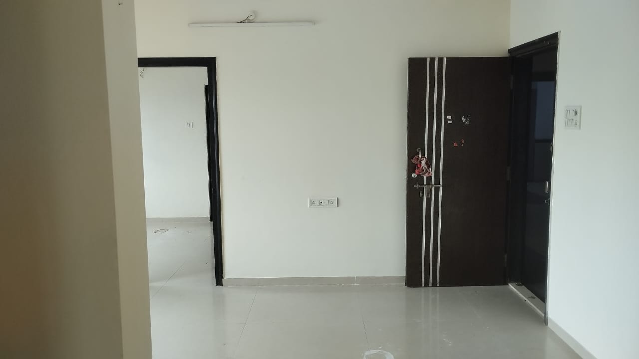 2 BHK Apartment For Resale in Dosti Vihar Samata Nagar Thane  7702495