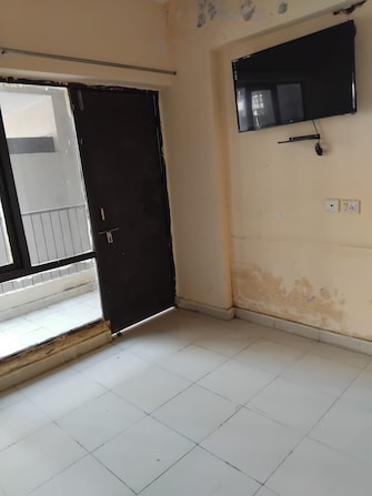 2 BHK Apartment For Rent in Auric City Homes Sector 82 Faridabad  7702652