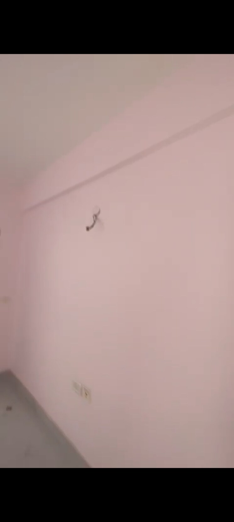 Room, godrej-summit 1 RK 201 Sq.Ft. Apartment In Sector 104 Gurgaon 7702682