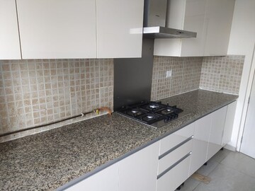 Kitchen in 3 BHK Apartment at DLF The Skycourt, Sector 86 – for Sale
