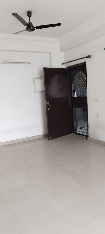 2 BHK Apartment For Rent in Ahlcon Apartments Vaishali Sector 2 Ghaziabad  7703034