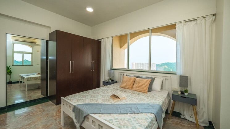 Master Bedroom, hiranandani-heritage-tower 3 Bedroom 1335 Sq.Ft. Apartment In Powai Mumbai 7701885