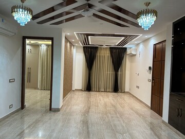 Living Room in 2.5 BHK Builder Floor at M3M Soulitude, Sector 89 – for Sale