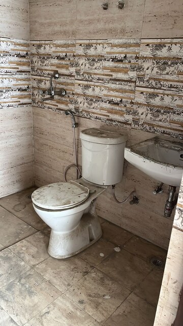 Bathroom in 2 BHK Apartment at Amrapali Golf Homes, Sector 4, Greater Noida – for Sale
