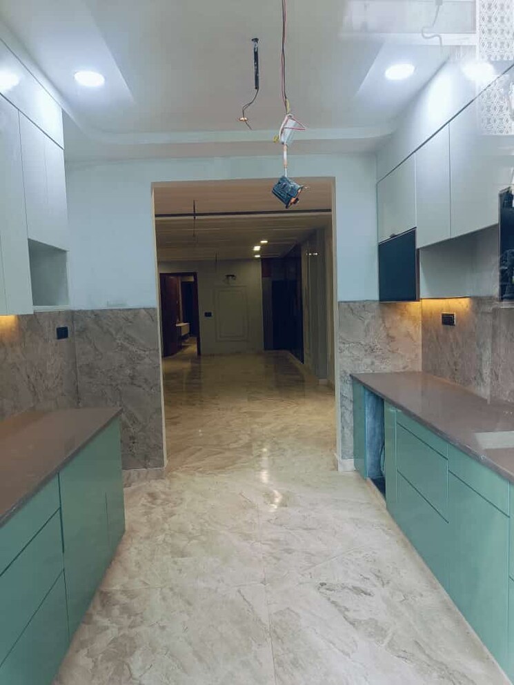 Kitchen, ashok vihar 6+ Bedroom 3110 Sq.Ft. Independent House In Ashok Vihar Delhi 7703665