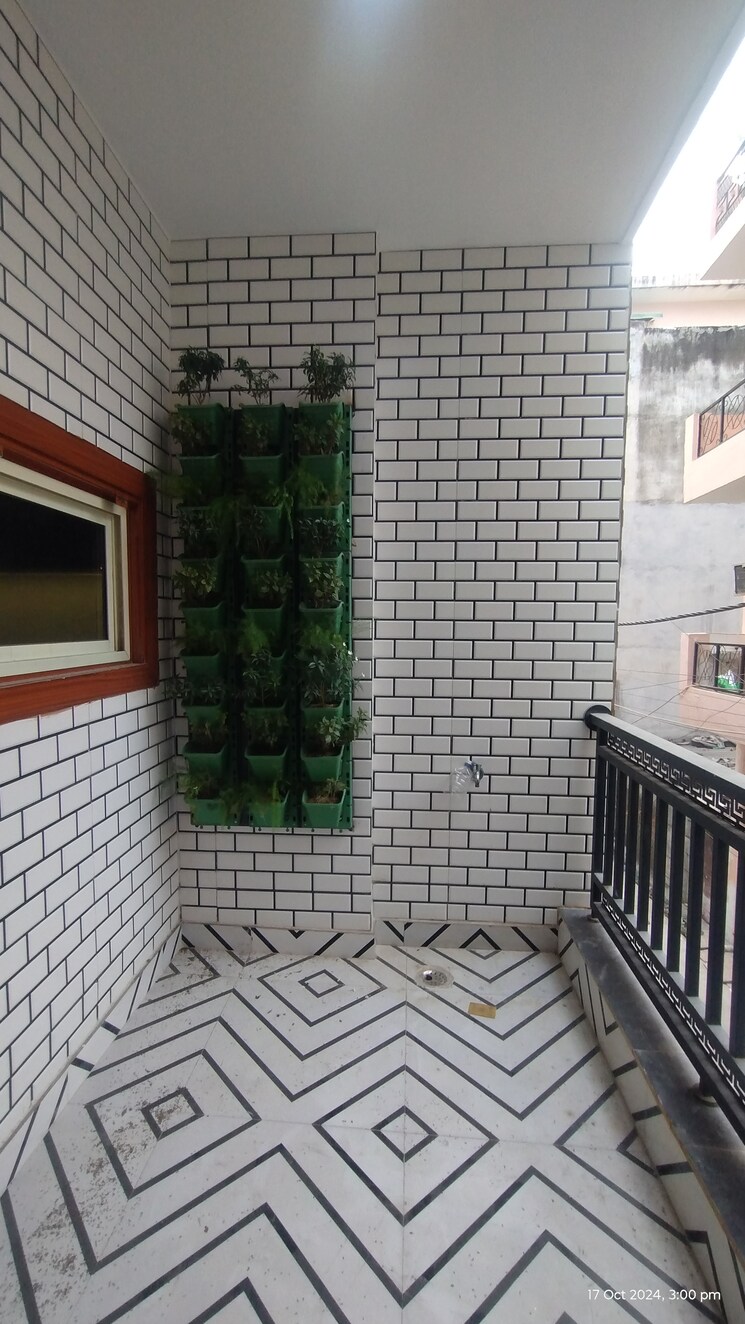 Exterior View, dwarka 3 Bedroom 100 Sq.Yd. Builder Floor In Dwarka Delhi 7703765