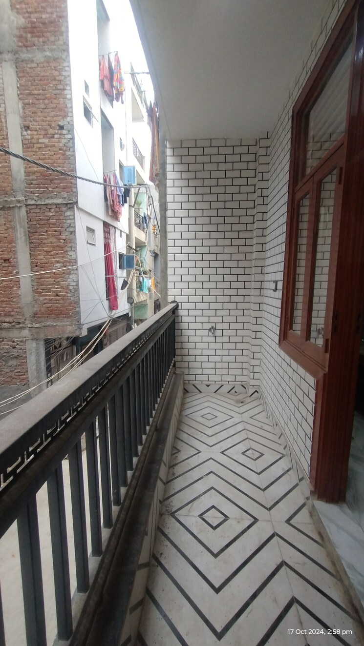 Exterior View, dwarka 3 Bedroom 100 Sq.Yd. Builder Floor In Dwarka Delhi 7703765