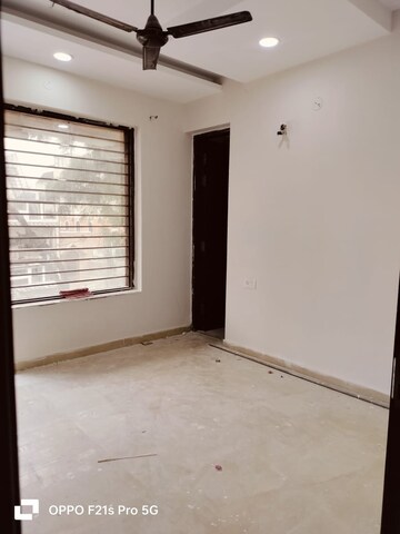 Room in 2 BHK Builder Floor at Achievers Gardenia Floors, Sector 49 – for Sale